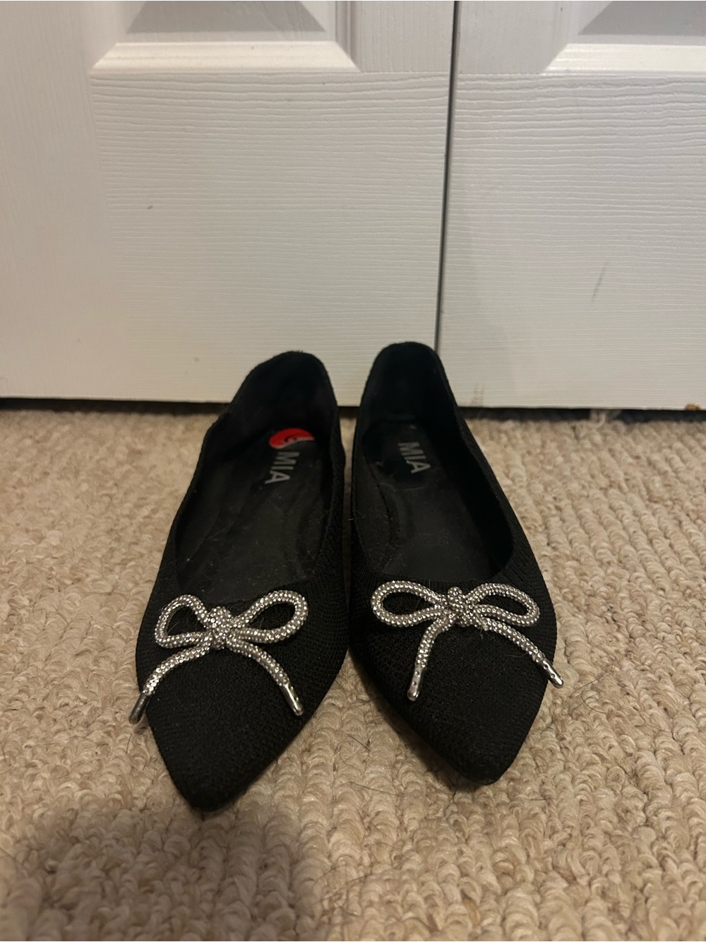 Black Pointed Ballet Flats with Rhinestone Bow